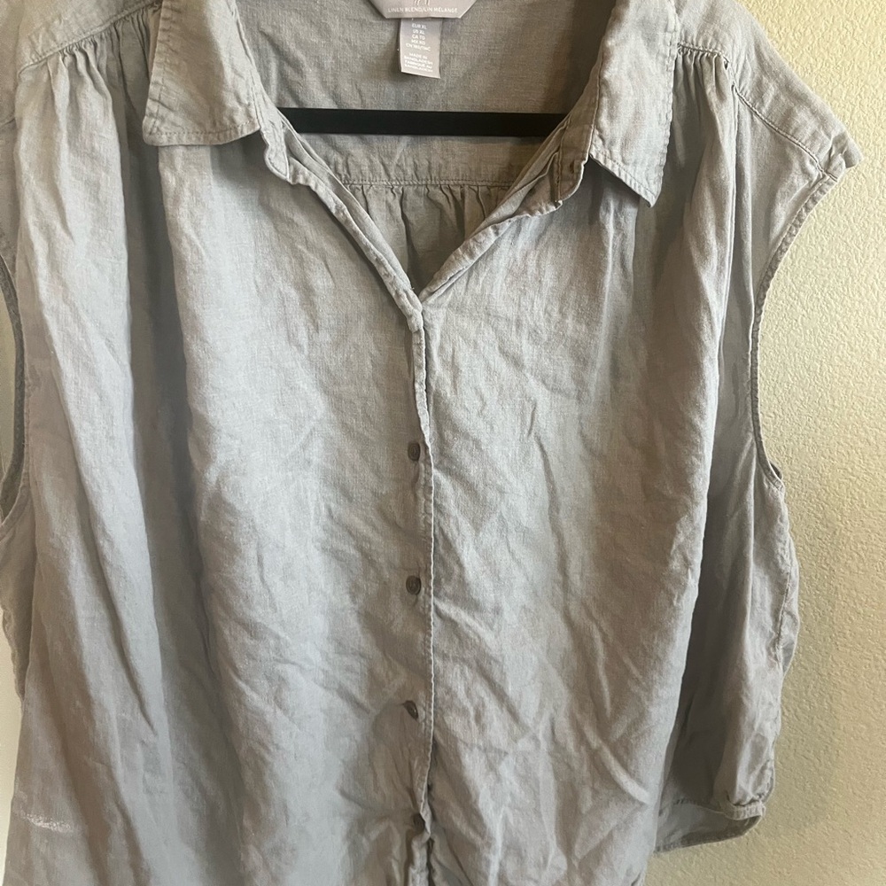 H&M Gray Button Down Shirt